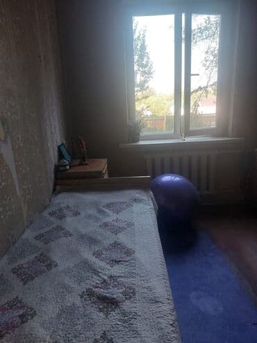 киевская советская: 3 бөлмө, 62 кв. м, 105-серия, 4 кабат, Эски ремонт — 5