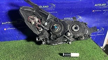 Автозапчасти: Передняя левая фара Subaru 2011 г., Б/у, Оригинал, США — 2