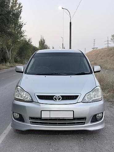 xedos 9: Toyota Ipsum: 2004 г., 2.4 л, Автомат, Минивэн — 2