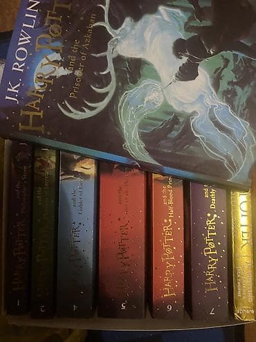 Книги Вселенной Гарри Поттера. На Английском языке. Книги в отличном at lalafo.kg Книги Вселенной Гарри Поттера. На Английском языке. Книги в отличном