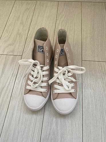 красный туфли: Новые кожаные кеды 37р, 2800 сом — 2