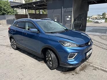 JMEV: JMEV EX5: 2020 г., 0.1 л, Автомат, Электромобиль, Кроссовер — 4