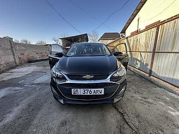 Chevrolet Spark: 2018 г., 1 л, Автомат, Бензин, Хэтчбэк