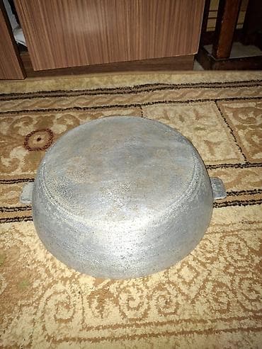 Кухонные принадлежности: Продаю сковороду, СССР, 4 литра. Состояние отличное — 3