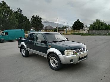 Nissan Pickup: 2015 г., 2.4 л, Механика, Бензин, Пикап — 6