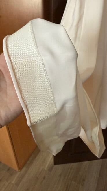 платья на прокат больших размеров: Вечернее платье, Длинная модель, С рукавами, S — 6