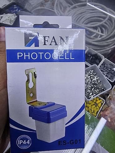 Фотореле FAN ES-G01 + светодиодный накладной светильник FAN 18 Вт