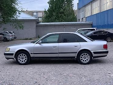 Audi 100: 1992 г., 2.6 л, Механика, Бензин, Седан
