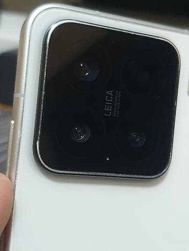 apple studio display: Xiaomi, 15, Б/у, 256 ГБ, цвет - Белый, 2 SIM, eSIM — 7
