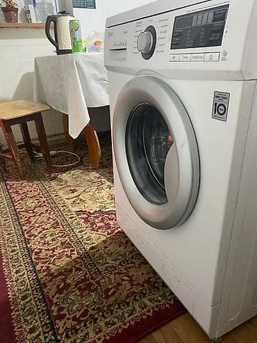 Техника для уборки: Стиральная машина LG с фронтальной загрузкой, серия с инверторным — 3