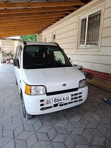 фара на ман: Daihatsu Move: 1998 г., Минивэн — 1