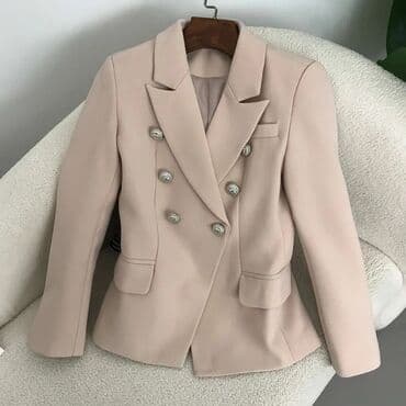 Пиджак блейзер xs-s надела один раз на фотосессию, состояние отличное