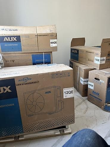 AUX кондиционеры (инверторные сплит‑системы) Модели на фото: -