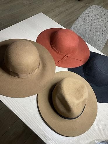 Женская обувь: Набор женских аксессуаров Состав: - Перчатки: - Классические — 3