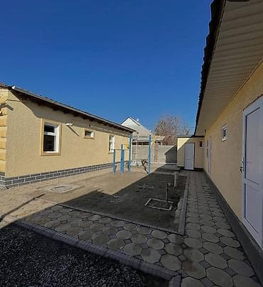 Срочно продается дом 📍В Ак-Ордо1 4соток 🏠Дом 150кв2 💧Комуникации •Газ — 5