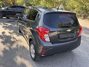 wuling mini ev: Chevrolet Spark: 2021 г., 1 л, Вариатор, Бензин, Хэтчбэк — 9