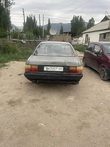 volkswagen passat b8: Audi 100: 1989 г., Седан — 4