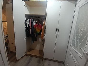 шкафы икеа: Шифоньер, шкаф для одежды, Б/у, Прямой, ЛДСП — 6