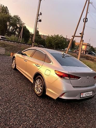Hyundai Sonata: 2019 г., Автомат, Газ, Седан — 4