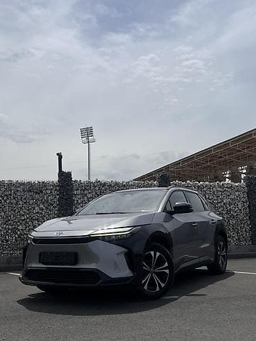 byd plus: Toyota bZ4X: 2022 г., Автомат, Электромобиль, Кроссовер — 1