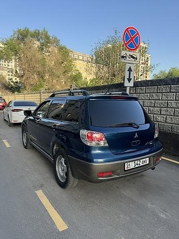 Продажа авто: Mitsubishi Outlander: 2003 г., 2 л, Механика, Бензин, Кроссовер — 3