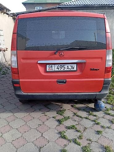 Унаа: Жеңил жүк ташуучу унаа, Mercedes-Benz, Стандарт, 1,5 т, Колдонулган — 5