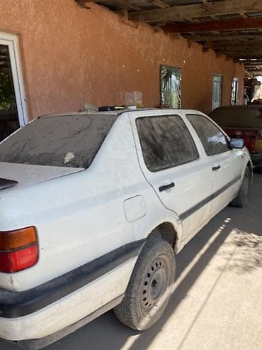 капот миллениум: Volkswagen Vento: 1992 г., Механика, Седан — 2