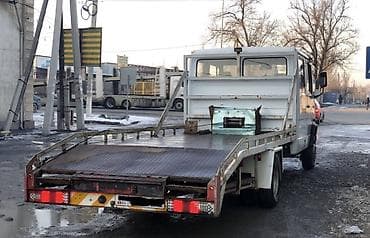 дубль кабина гигант: Эвакуатор, Mercedes-Benz, 1990 г., Ломаная — 5