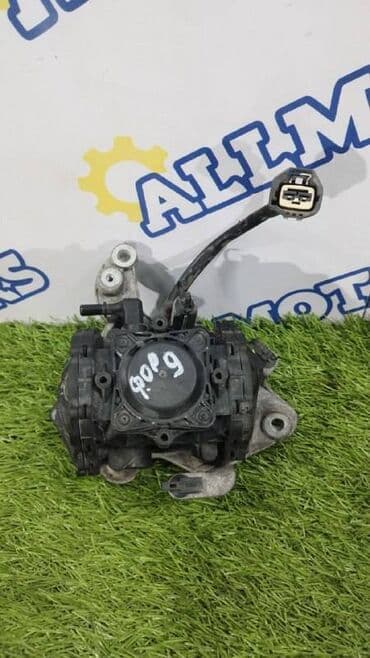 система форсунок: Ford Fusion v-2.0 hybrid 2013 год, вакуумный усилитель тормозов — 1