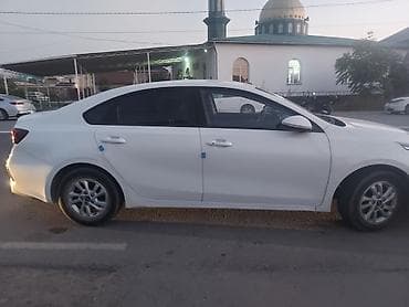 mini cuper: Kia K3: 2019 г., Бензин, Седан — 2