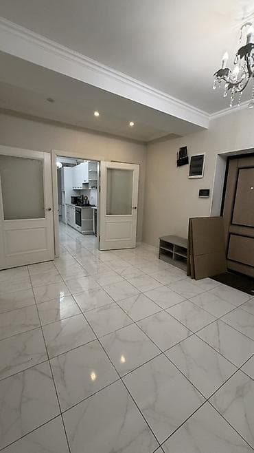 четырех: 4 комнаты, 190 м², Золотой квадрат Дизайнерский ремонт — 1