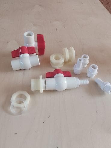 шприц кондитерский: Кранчик для бочки под нипельные поилки за комплект — 6