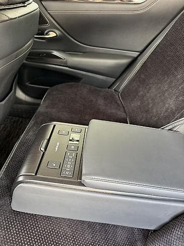 es300: Lexus ES: 2020 г., 2.5 л, Вариатор, Гибрид, Седан — 9