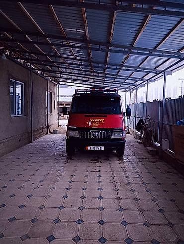 Унаа сатуу: Mercedes-Benz Спринтер: 1997 г., 2.9 л, Кол менен иштөөчү, Дизель, Жол тандабас — 2