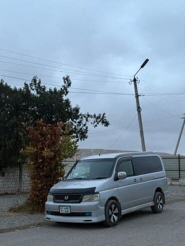 набор ключей срочно: Honda Stepwgn: 2002 г., Минивэн — 5