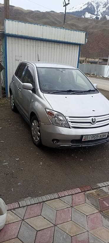 mark 2: Toyota Ist: 2003 г., Автомат, Бензин, Хэтчбэк — 6