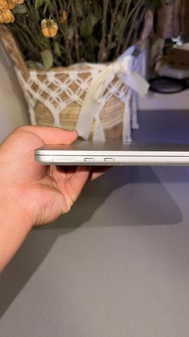 MacBook Air 13.6" (2025) — чип Apple M4, серебристый КОРОБКА ИМЕЕТСЯ! — 4