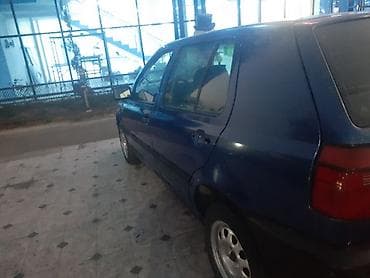 16 лето: Volkswagen Golf: 1994 г., 1.6 л, Механика, Бензин, Хэтчбэк — 3