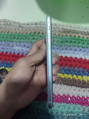 realme c3: IPhone 11, Б/у, 128 ГБ, Белый, 78 % — 4