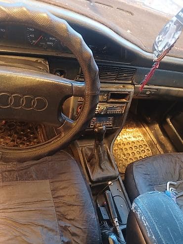 Продажа авто: Audi 100: 1991 г., Механика, Бензин, Седан — 2