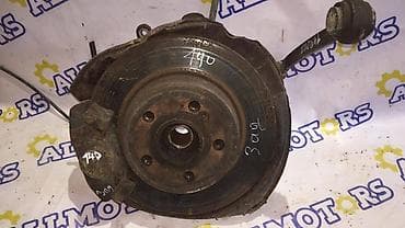 Задняя правая Ступица Mercedes-Benz