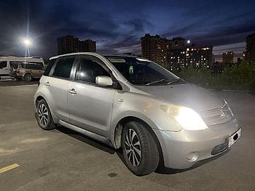 Toyota Ist: 2003 г., 1.3 л, Автомат, Бензин, Хэтчбэк — 6