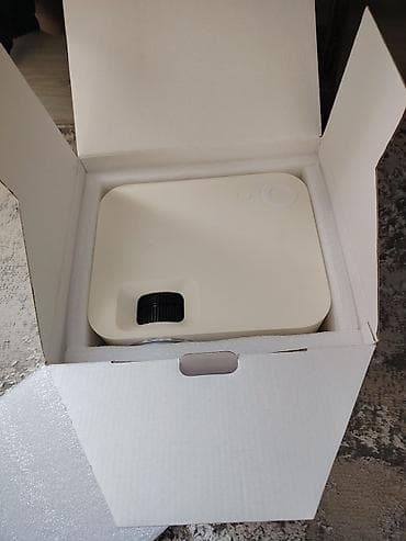 Проектор Wanbo Projector (модель Vx1 на коробке) - Светодиодный