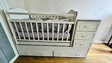 вешалки для детской одежды: Детская кровать трансформер, Б/у, Другой тип, цвет - Белый — 3