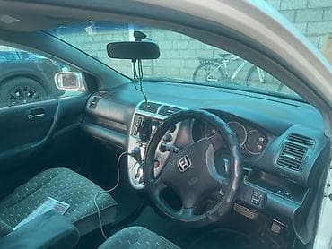 Транспорт: Honda Civic: 2005 г., 1.7 л, Вариатор, Бензин, Хэтчбэк — 6
