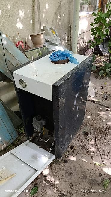 Дом и сад: Продаю газовый котел б/у .себе ставлю новый этот продаю недорого.все — 1