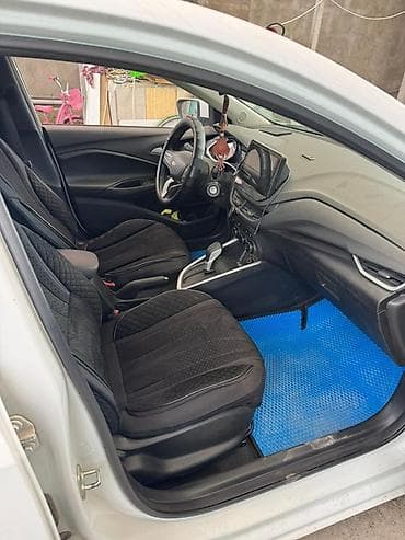 дверь передняя chevrolet onix: Chevrolet Onix: 2020 г., 1 л, Автомат, Бензин, Седан — 2