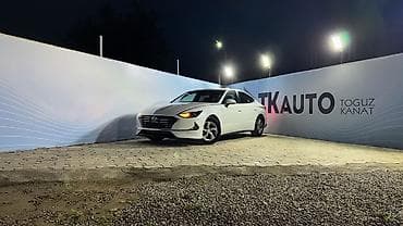 Продажа авто: Hyundai Sonata: 2019 г., 2 л, Автомат, Седан — 4