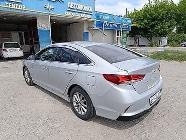 Hyundai Sonata: 2018 г., 2 л, Автомат, Газ, Седан — 5