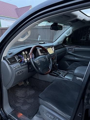 Lexus LX: 2008 г., 5.7 л, Автомат, Бензин, Внедорожник — 4